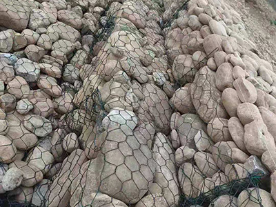 PET聚酯石笼网图片2 PET聚酯石笼网图片2